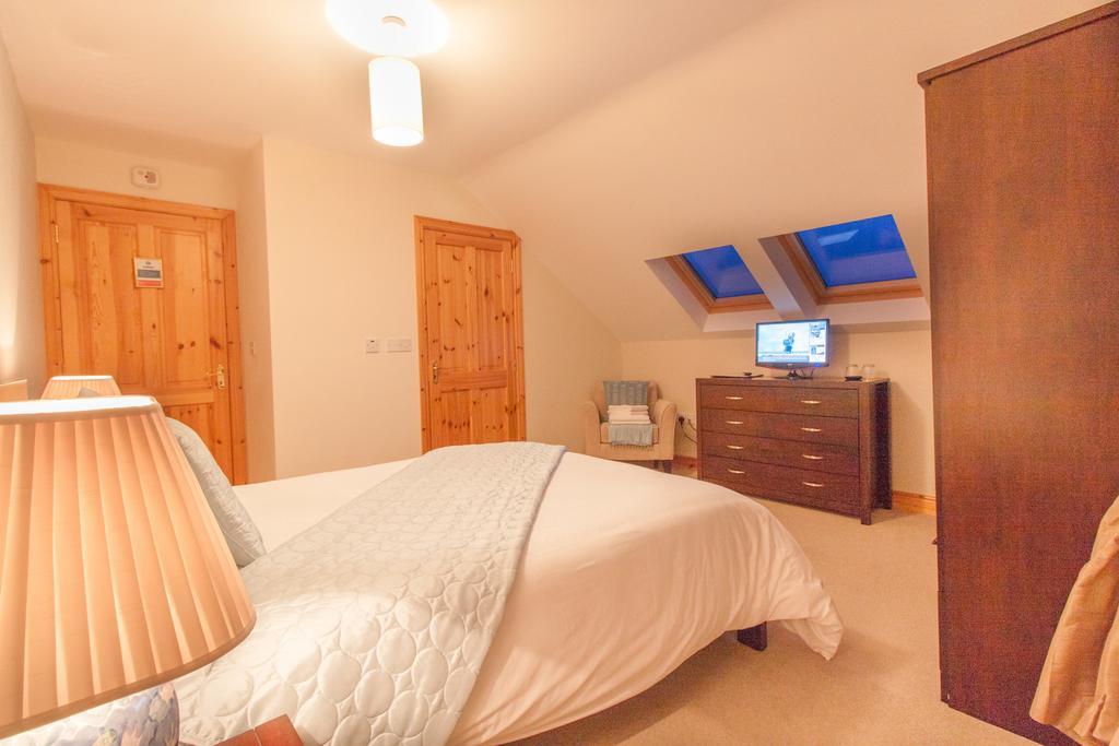 Bed and Breakfast Achill Water'S Edge Doogort Exterior foto