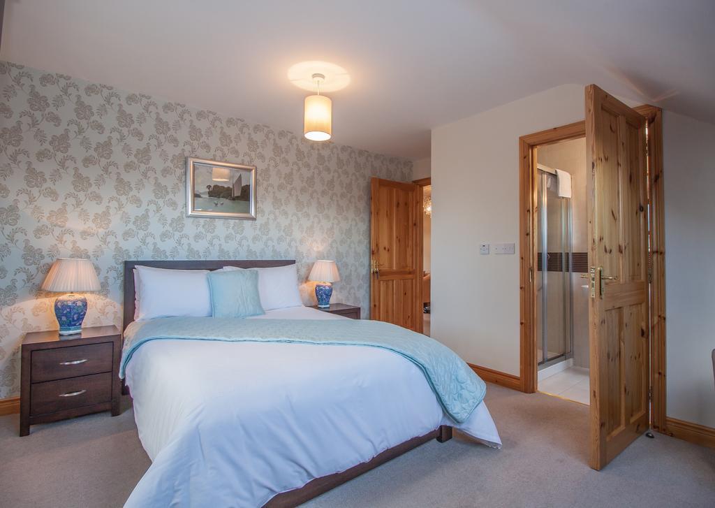 Bed and Breakfast Achill Water'S Edge Doogort Exterior foto